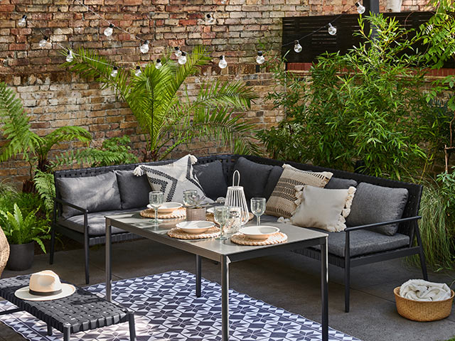 10 Easy Garden Ideas That Will Give Your Outdoor Space a Fresh New Look
